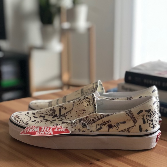 Vans X Harry Potter “Marauders Map” Slip-On - Picture 4 of 4